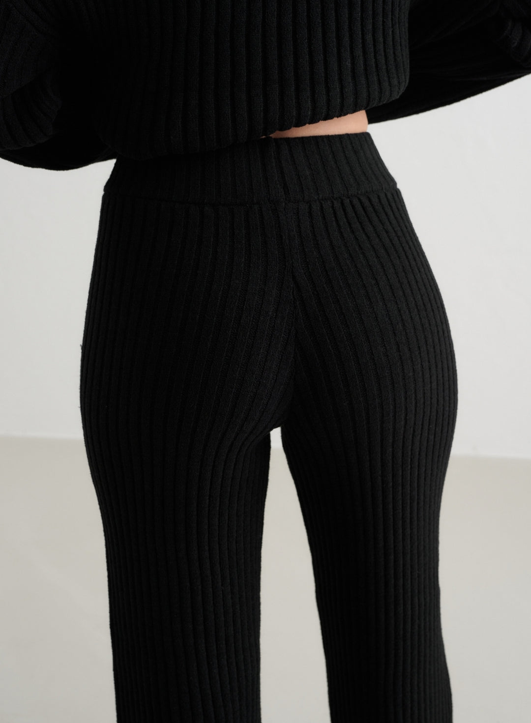 Black Rib Knit Pants – AIM'N EU