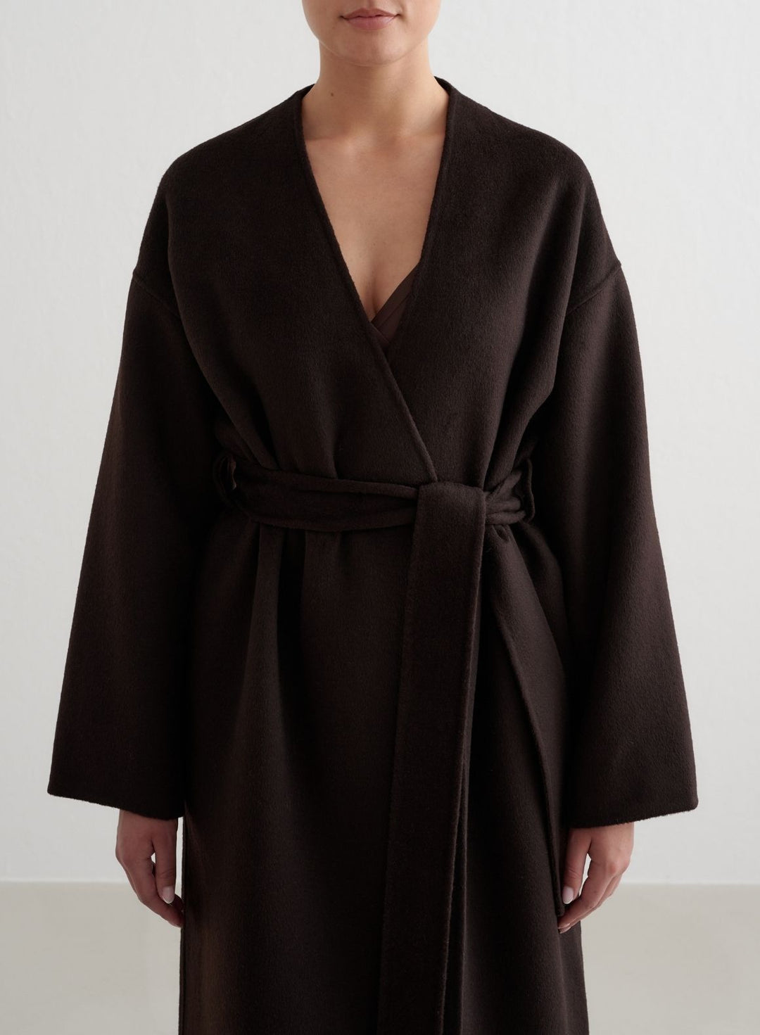 Chocolate Wool Coat – AIM'N EU