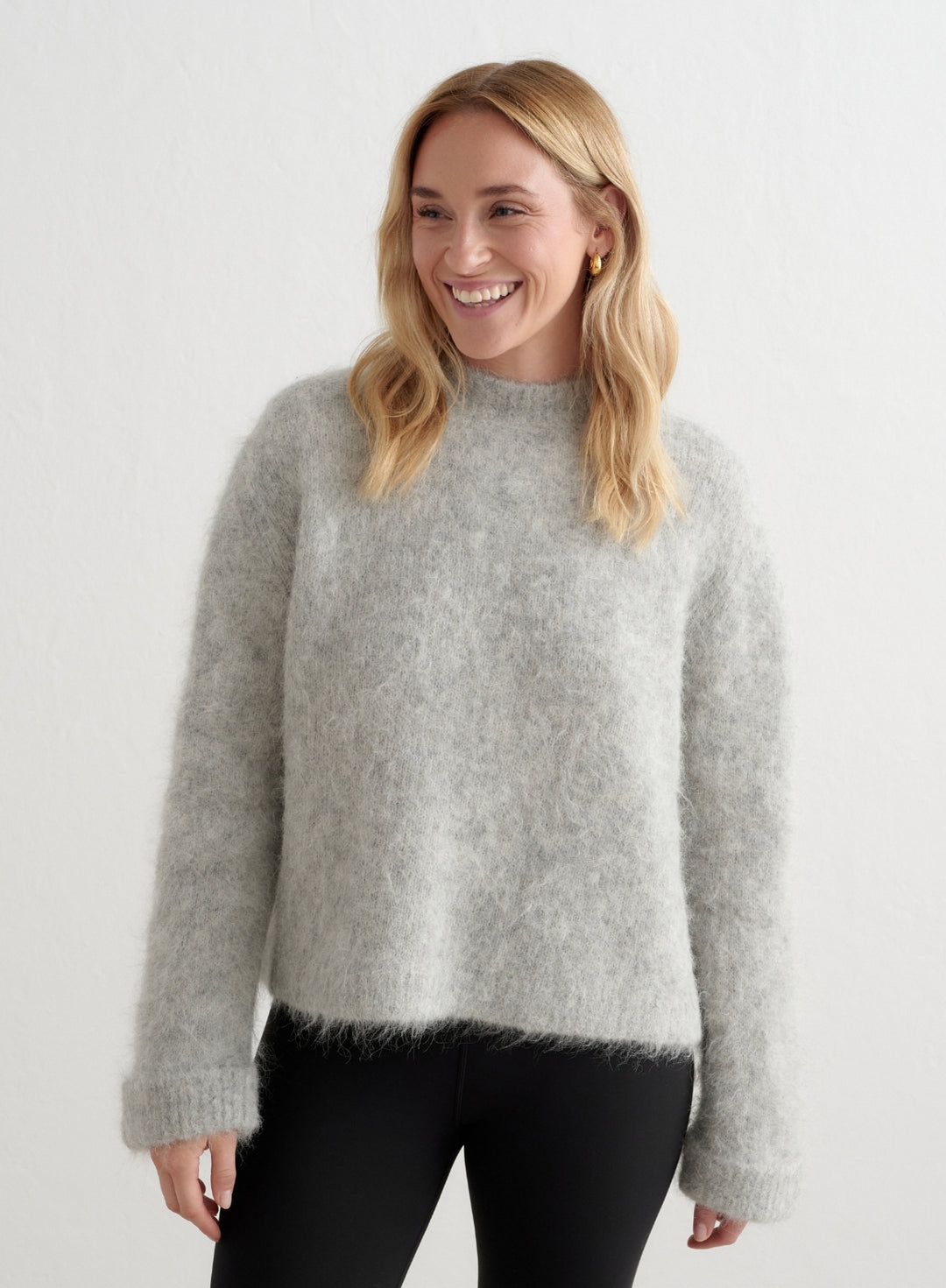 ALPACA 65 KNIT グレー セーター/ザシシクイ ALPACA 65 KNIT グレー セーター/ザシシクイ