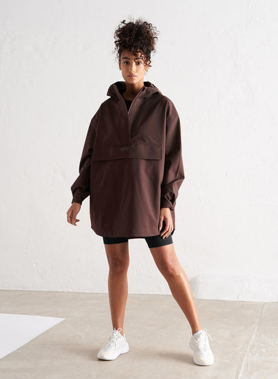 [The model wears size XS and is 167 cm.]