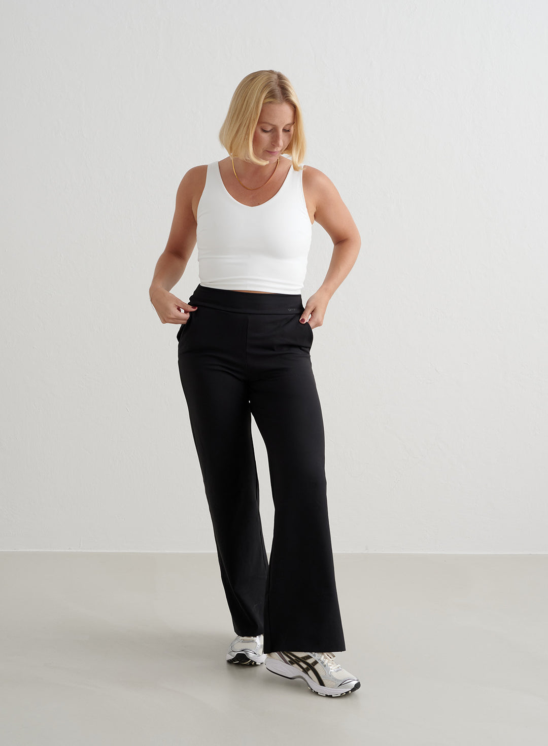 【INCHANT ME】[1+1] Planning Easy Wide Training Pants INCHANT ME】Winter Fleece Wide Training Pants