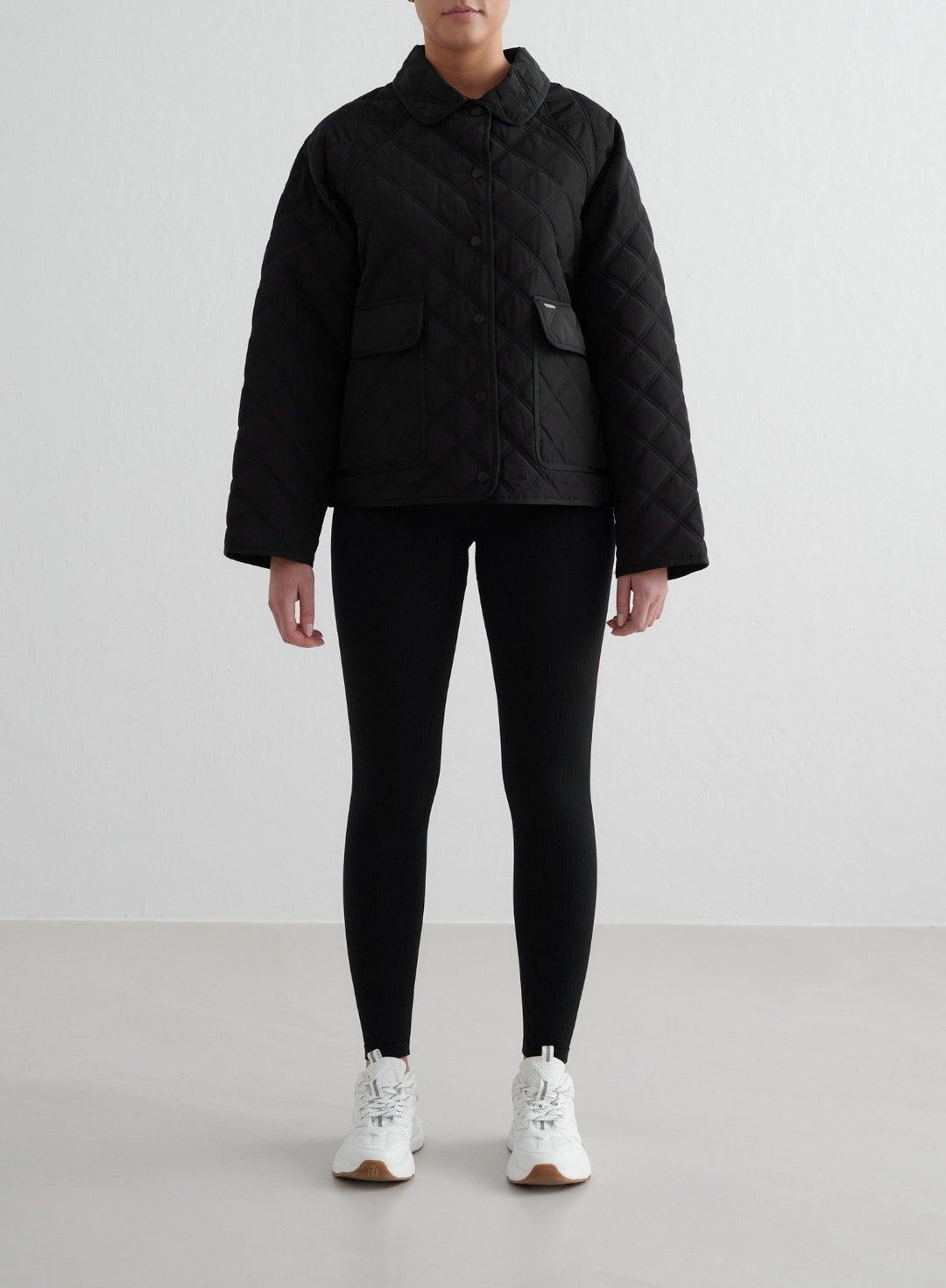 Black Quilted Femme Jacket – AIM'N EU