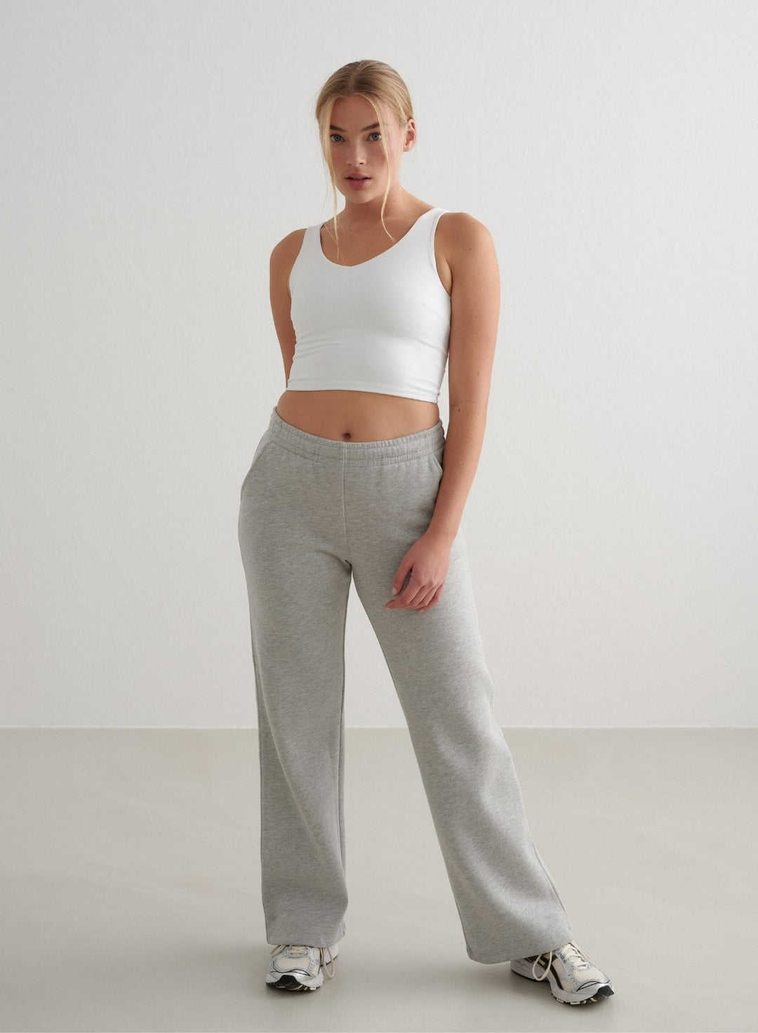 ボトムス・スパッツ the campamento/Grey Velour Jogging 3y 7d743d69c318c899b2e86015e57a9c