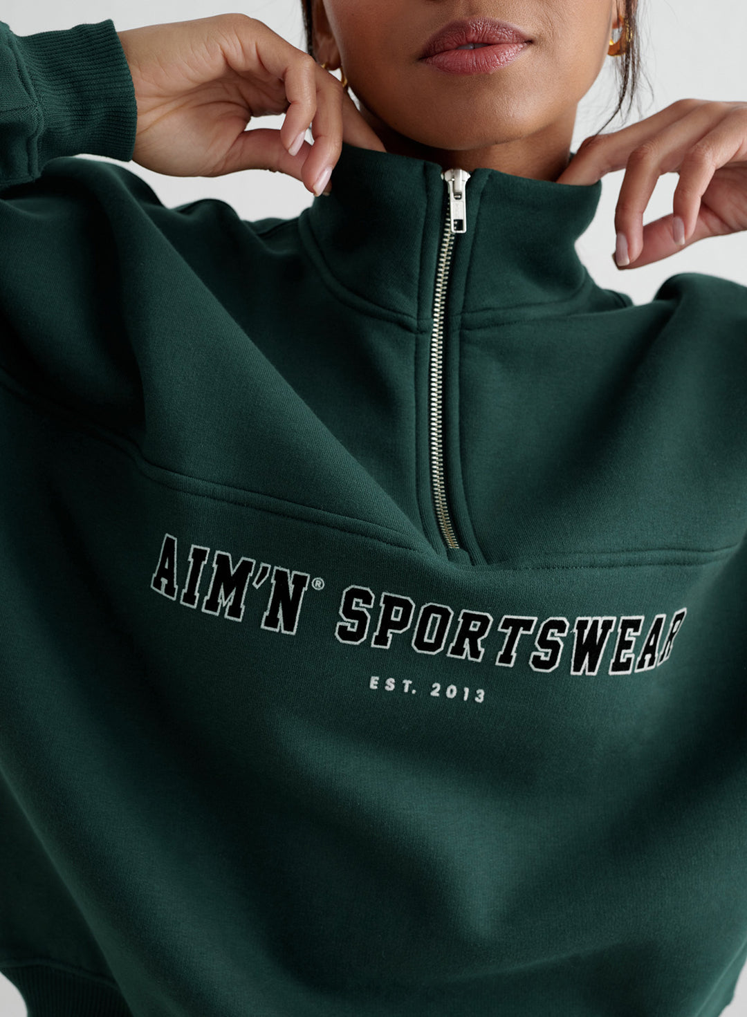 Rhinestone Logo Half Zip Sweat 新品未使用 Deep Emerald Varsity Sweat Half Zip – AIM'N EU