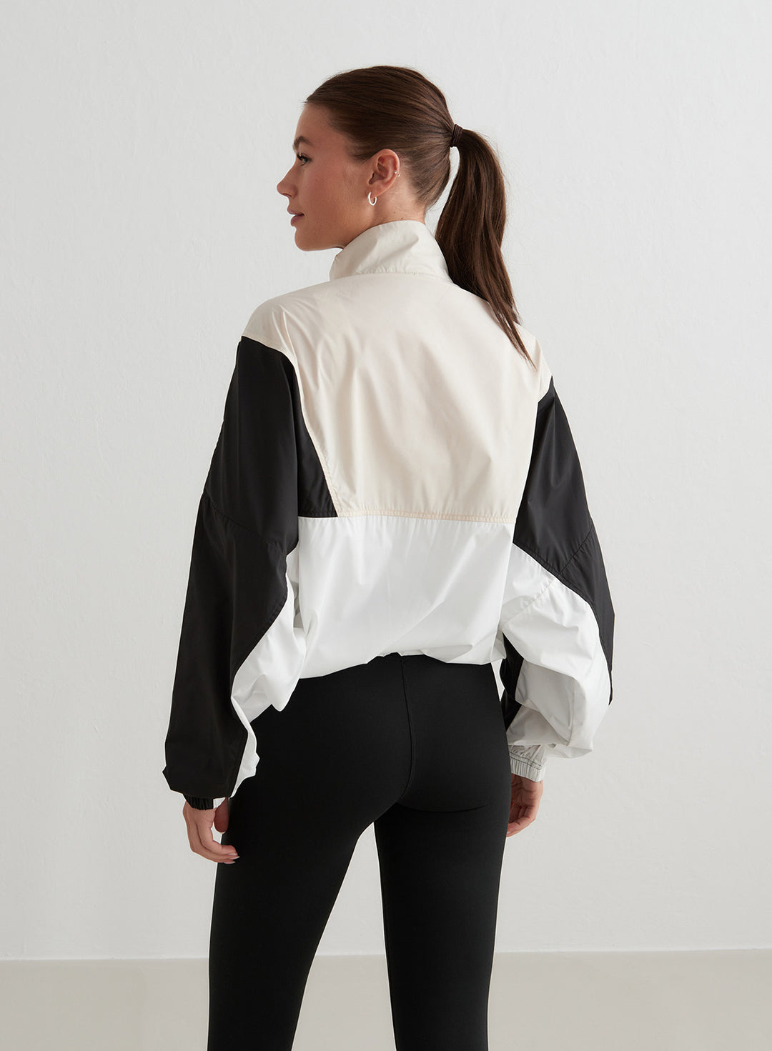 Café Au Lait Balance Blocked Windstopper Jacket – AIM'N EU