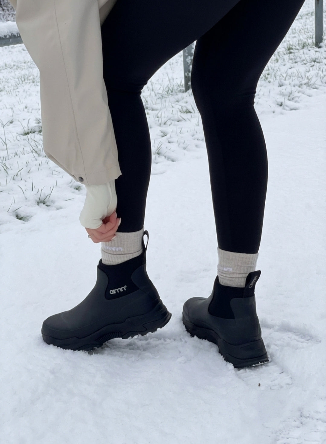 Black Fusion Rain Boot – AIM'N EU