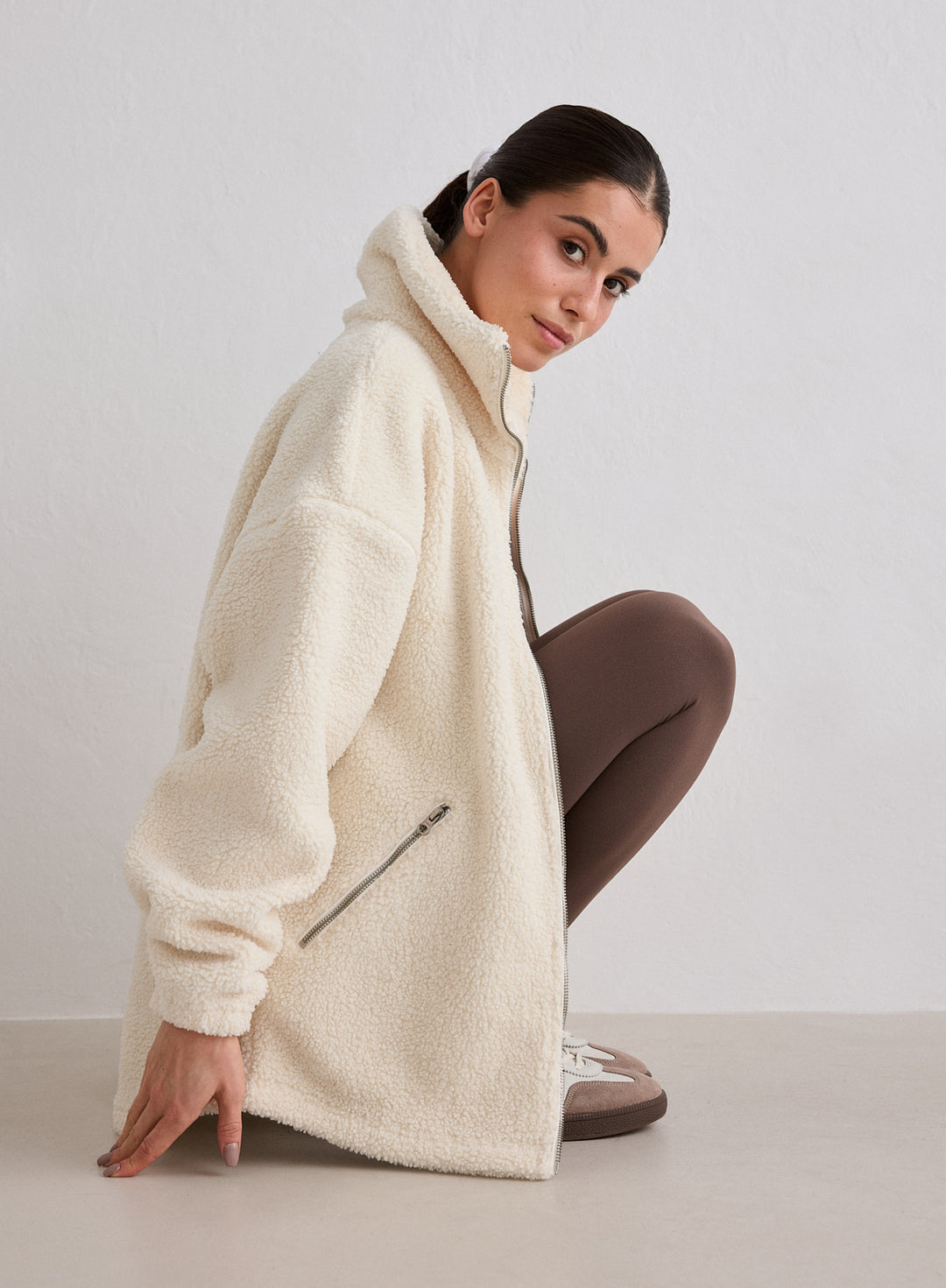 Almond White Pile Jacket – AIM'N EU