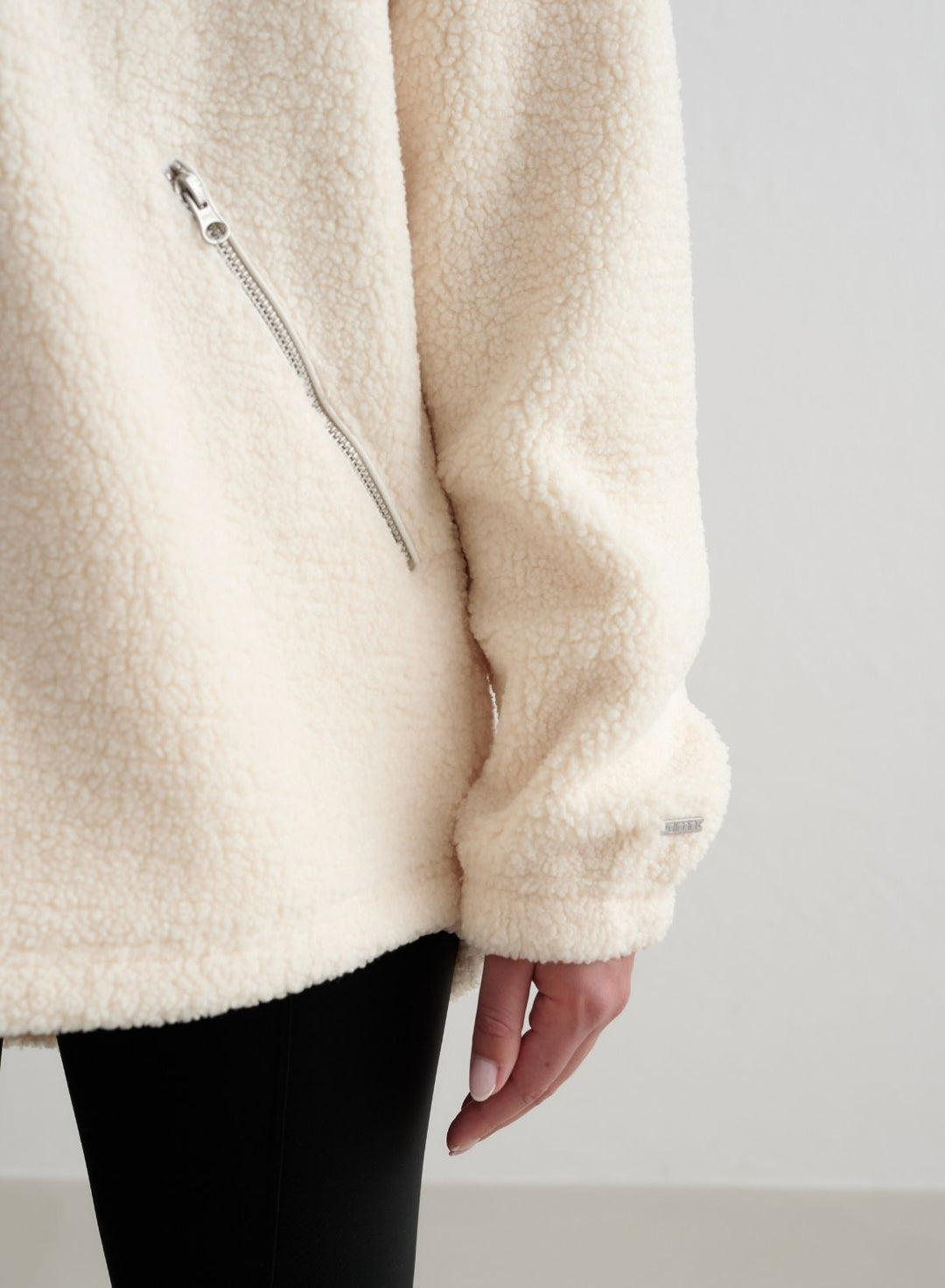 Almond White Pile Jacket – AIM'N EU