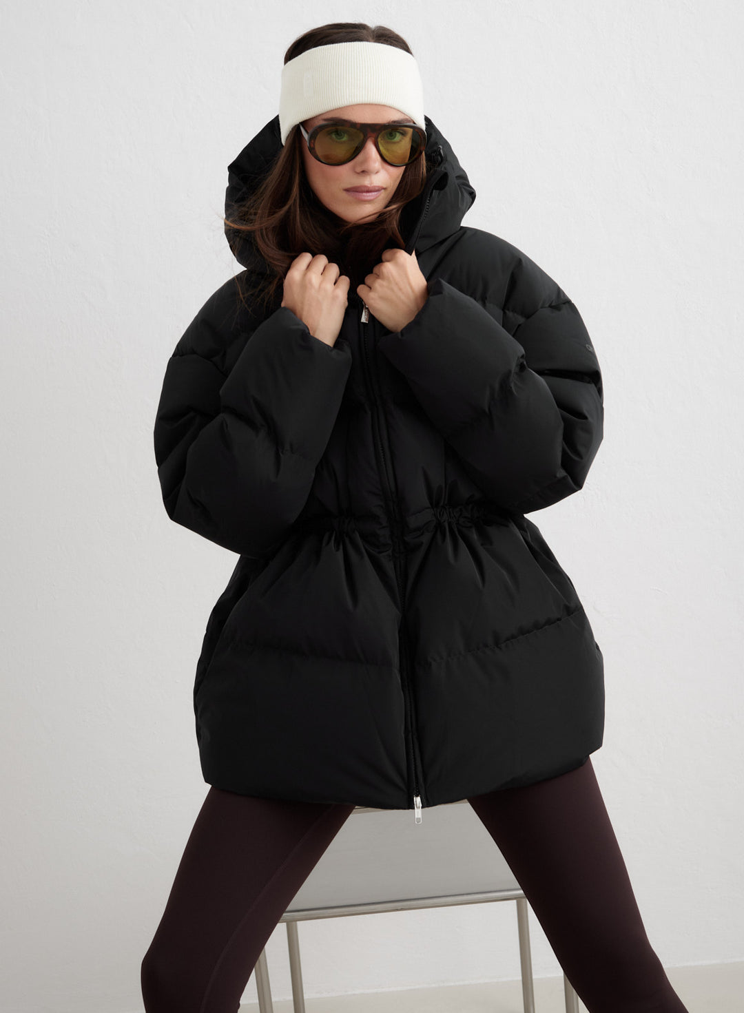 Black Moment Puffer Jacket – AIM'N EU