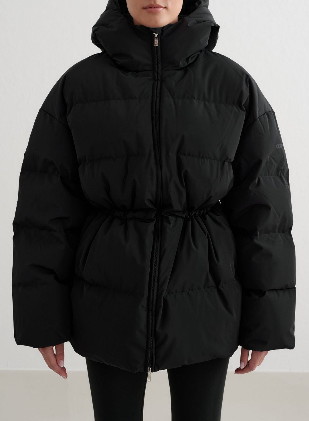 Black Moment Puffer Jacket – AIM'N EU