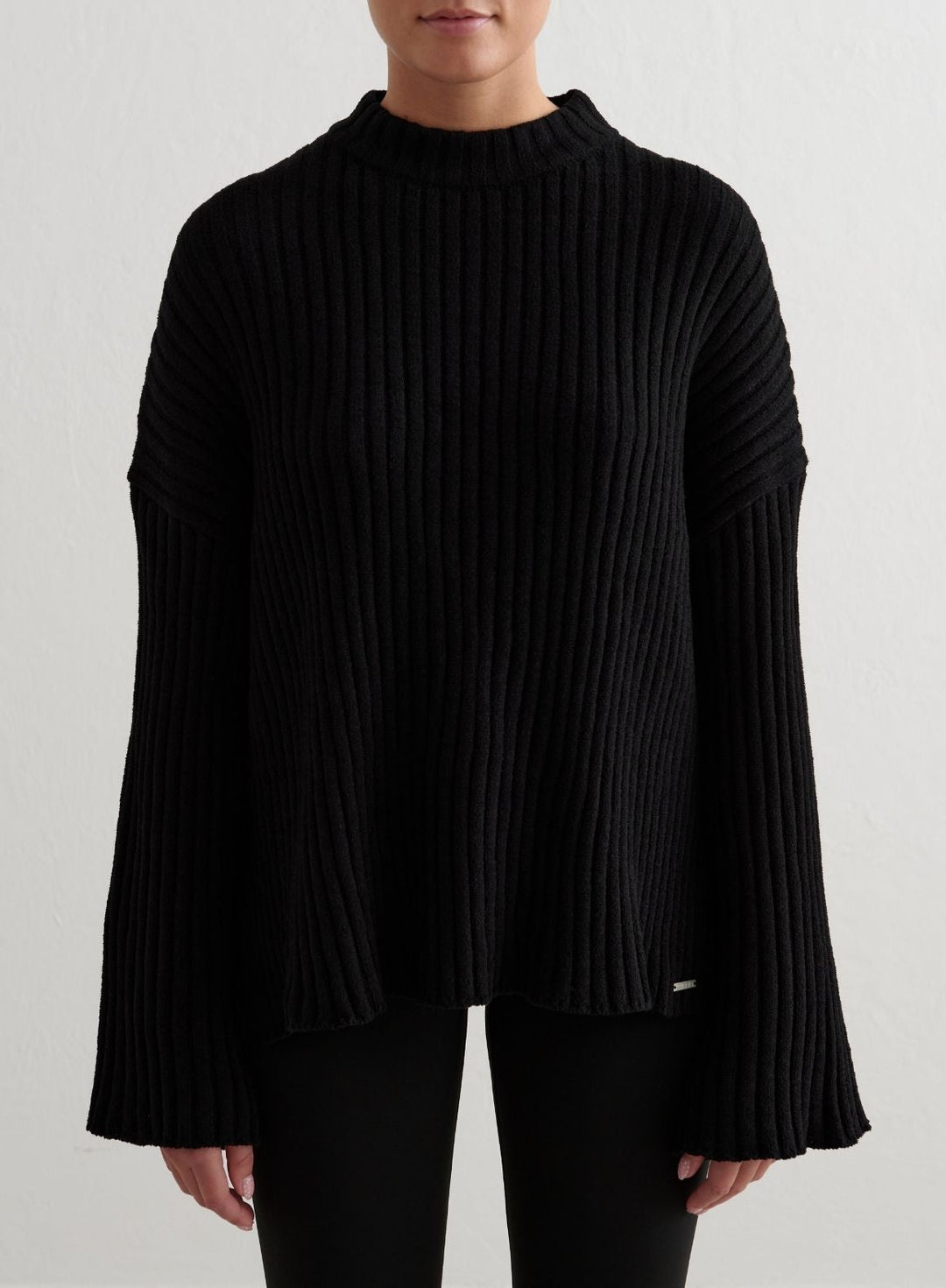 Black Rib Knit Sweater – AIM'N EU