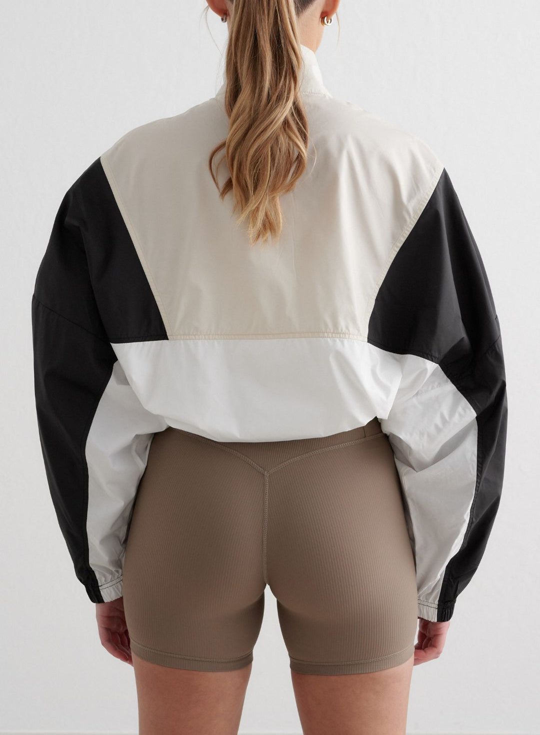 Café Au Lait Balance Blocked Windstopper Jacket – AIM'N EU