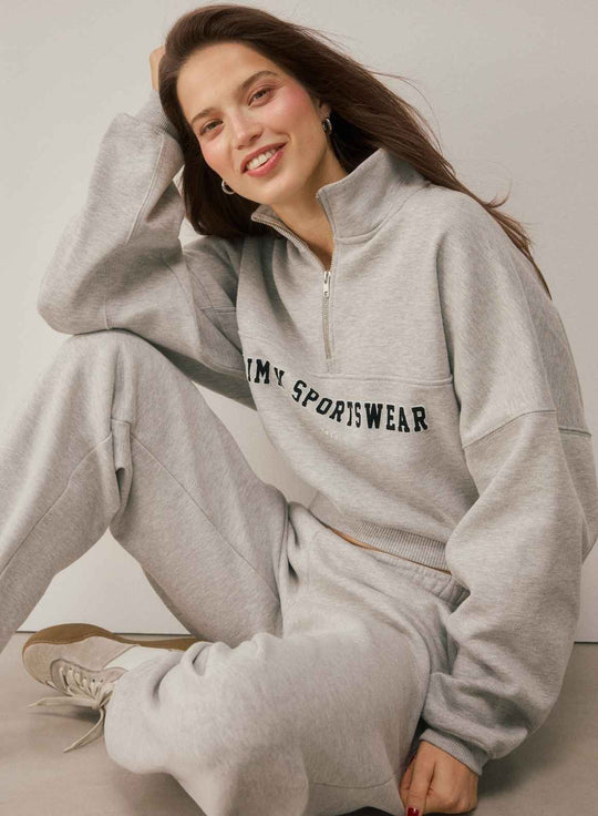 Dark Clay Varsity Sweat Half Zip – AIM'N EU