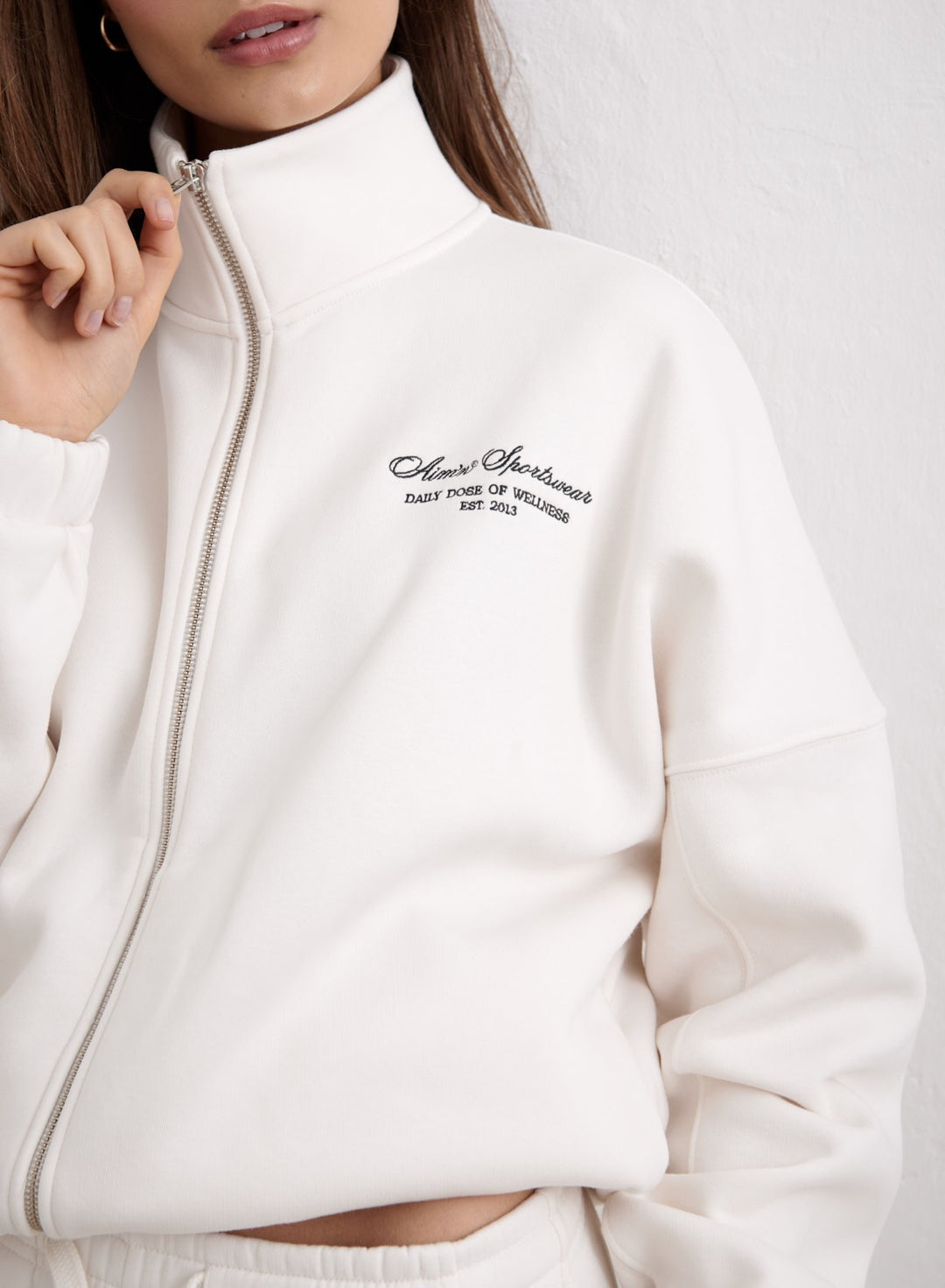Off White Script Zip Jacket – AIM'N EU