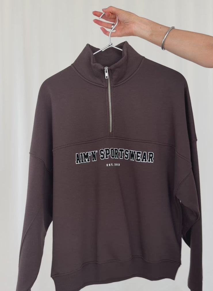 Chocolate Varsity Sweat Half Zip | aim'n – AIM'N EU