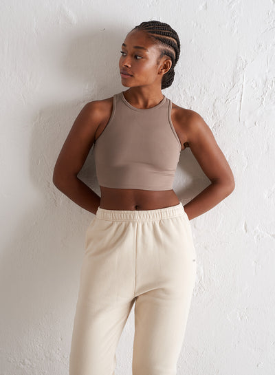 [The model wears size XS and is 170 cm.]